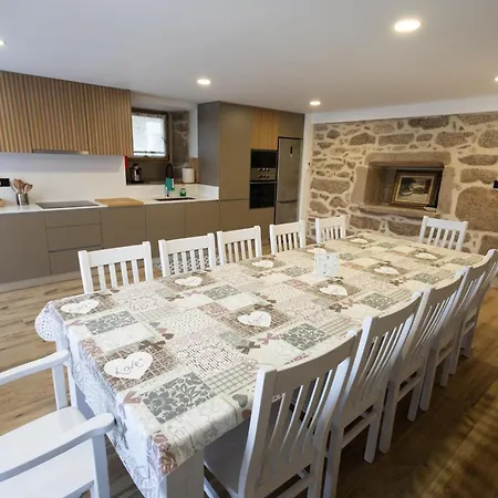 Kır Evi Casa Grande Gondomil Com Campo De Padel, Piscina *