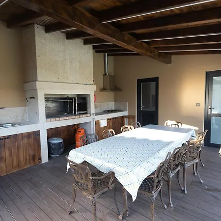 Casa Grande Gondomil Com Campo De Padel, Piscina منزل ريفي