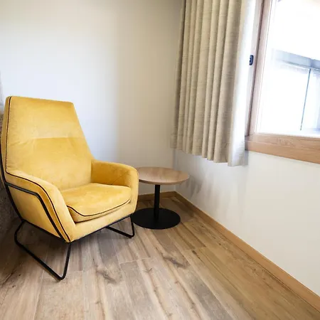 Kır Evi Casa Grande Gondomil Com Campo De Padel, Piscina