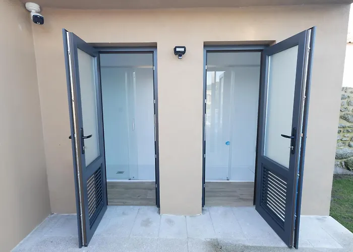 Casa Grande Gondomil Com Campo De Padel, Piscina