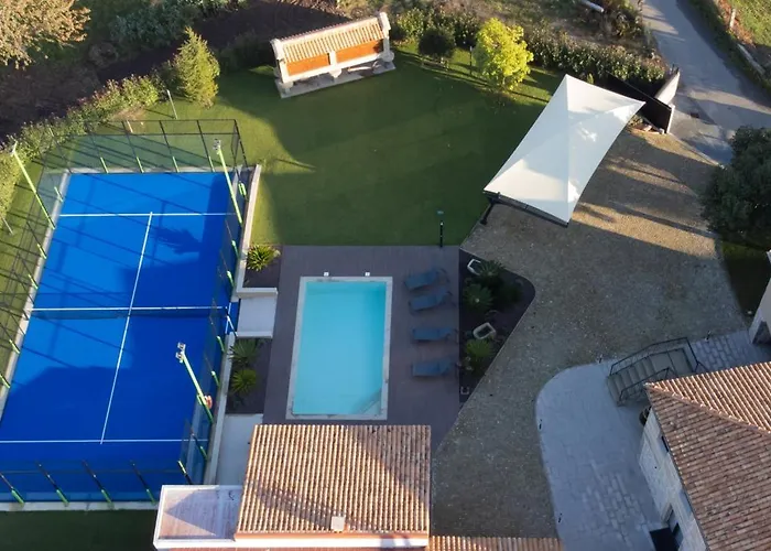 Casa Grande Gondomil Com Campo De Padel, Piscina Country house Valenca