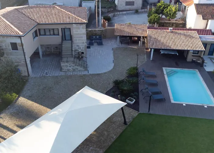 Casa Grande Gondomil Com Campo De Padel, Piscina Casa de Campo