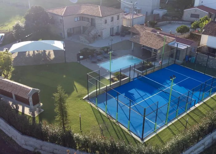 Casa Grande Gondomil Com Campo De Padel, Piscina Valenca